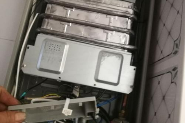 熱水器進水口牙斷了怎么修